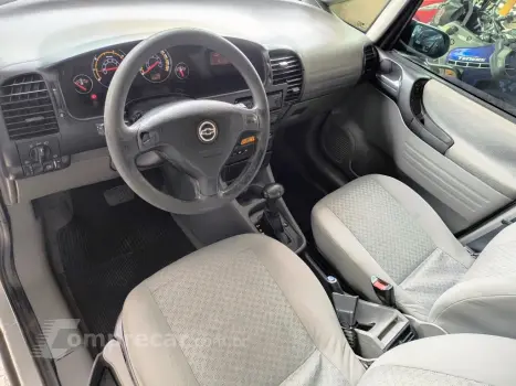 ZAFIRA 2.0 MPFI Expression 8V