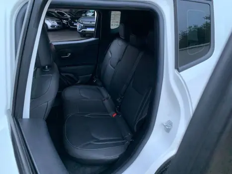 Renegade S T270 1.3 TB 4x4 Flex Aut.