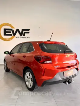 ONIX HATCH PREM. 1.0 12V TB Flex 5p Aut.