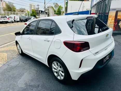 ONIX HATCH LT 1.0 12V Flex 5p Mec.