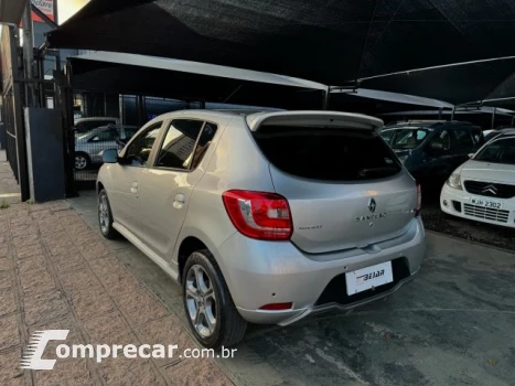 SANDERO - 1.6 GT LINE LIMITED 4P MANUAL