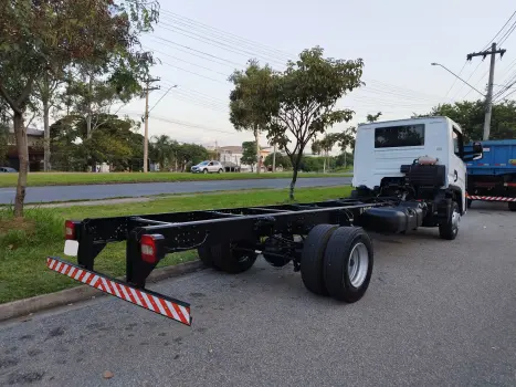 Delivery 11.180 Prime - Chassi