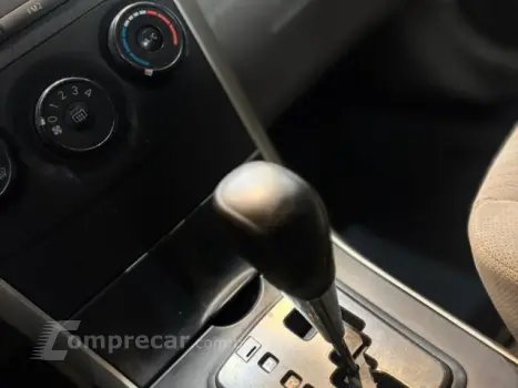 COROLLA - 1.6 XLI 16V 4P AUTOMÁTICO