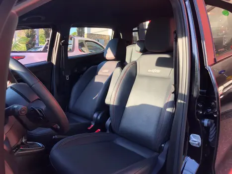 Strada 1.0 Turbo 200 Flex Ultra Cd Cvt