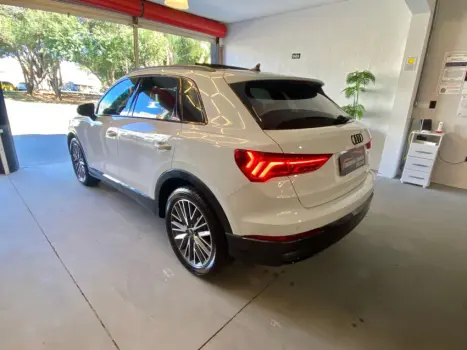 Q3 1.4 TFSI Black Edition S Tronic