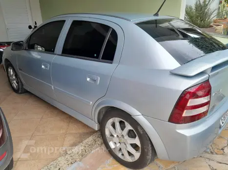 ASTRA 2.0 MPFI Advantage 8V