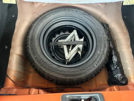 KWID 1.0 12V SCE ZEN