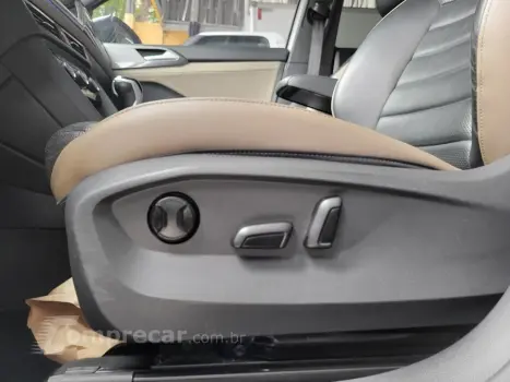 TAOS Highline 1.4 250 TSI Flex Aut.