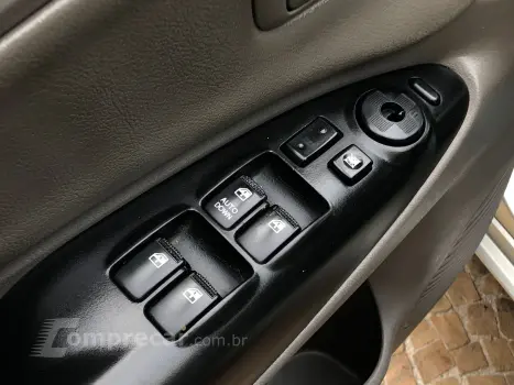 Tucson 2.0 Mpfi Gls 16V 143Cv 2Wd Flex 4P Automático