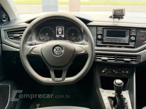 Polo Hatch 1.0 16V 4P