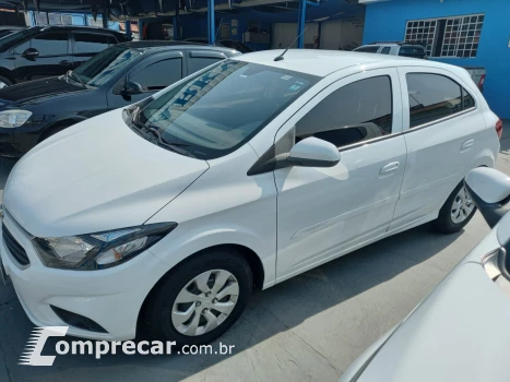 CHEVROLET ONIX 1.0 LT 4 portas