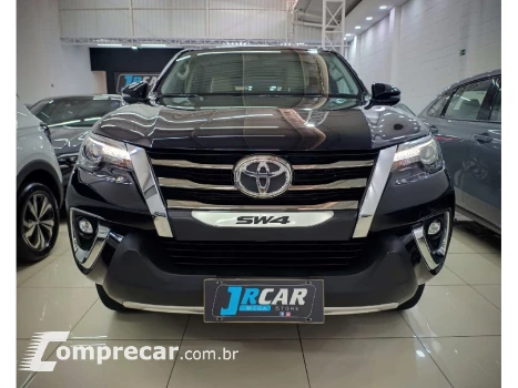 HILUX SW4 2.8 SRX Diamond 4X4 7 Lugares 16V Turbo Intercoole