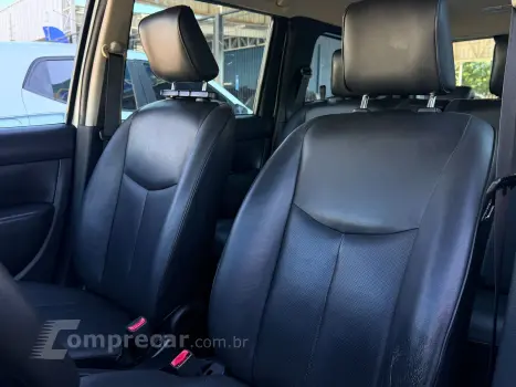 GRAND LIVINA 1.8 SL 16V