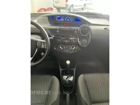 ETIOS 1.5 X PLUS 16V FLEX 4P AUTOMÁTICO