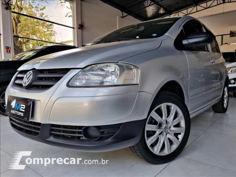 Volkswagen FOX 1.6 MI Plus 8V 4 portas