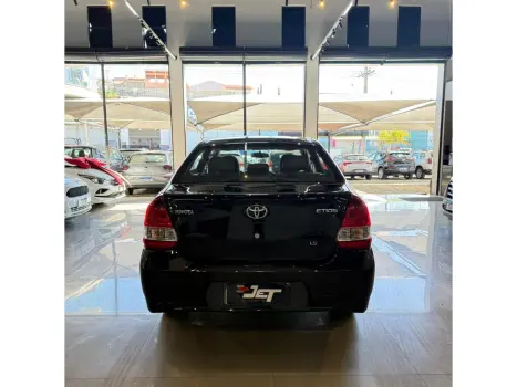 ETIOS 1.5 X SEDAN 16V FLEX 4P AUTOMÁTICO