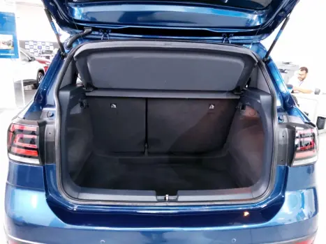 T-CROSS 1.0 200 TSI TOTAL FLEX AUTOMÁTICO