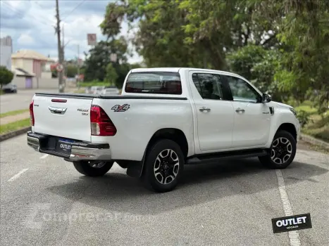 HILUX 2.8 SRX 4X4 CD 16V DIESEL 4P AUTOMÁTICO