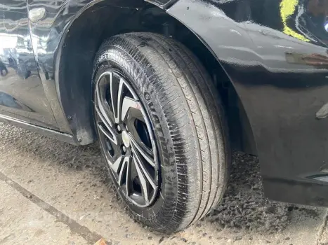 ONIX HATCH LT 1.0 12V TB FLEX 5P MEC.