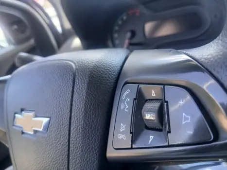 PRISMA - 1.4 MPFI LT 8V 4P MANUAL