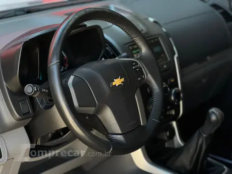 S10 2.4 LT 4X2 CD 8V