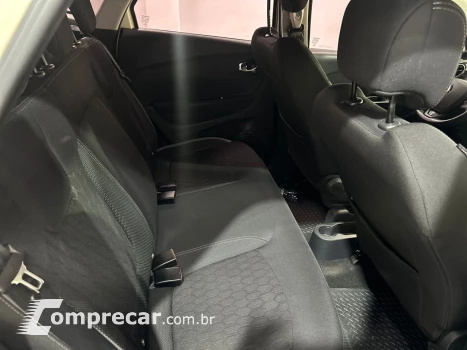 Captur 1.6 16V 4P SCE ZEN X-TRONIC AUTOMÁTICO CVT