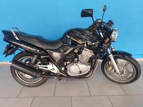 CB 500