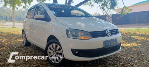 Volkswagen FOX 1.6 MI 8V 4 portas