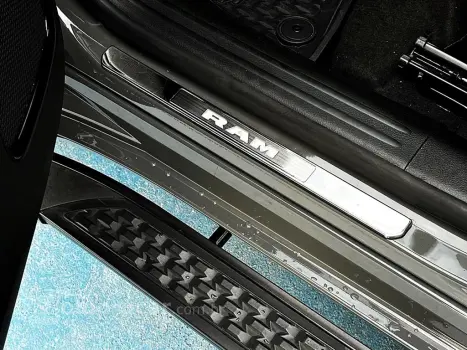 RAMPAGE 2.0 HURRICANE 4 TURBO GASOLINA R/T 4X4 AU