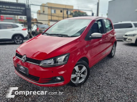 Volkswagen FOX 1.6 MI Rock IN RIO 8V 4 portas