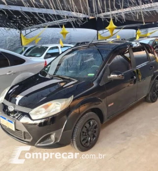 FORD FIESTA ROCAN 1.6 4 portas