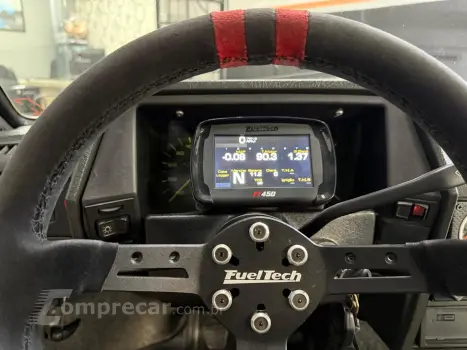 Voyage 1.8 Cl 8V Álcool 2P Manual