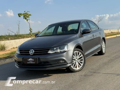 Volkswagen Jetta 1.4 TSI Comfortline Tiptronic 4 portas