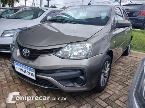 Toyota ETIOS HATCH - 1.3 X 16V 4P MANUAL 4 portas