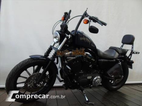 SPORTSTER IRON 883