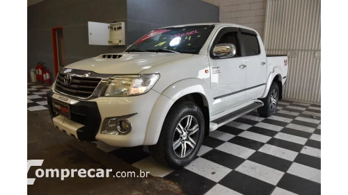 Toyota HILUX - 3.0 SR 4X4 CD 16V TURBO INTERCOOLER 4P AUTOMÁTICO 4 portas