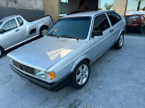 Volkswagen Gol CL 1.6 Mi 2p e 4p 2 portas