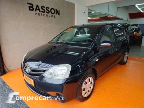 Toyota ETIOS 1.3 XS 16V 4 portas