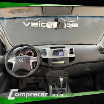 HILUX 2.4 4X4 8V