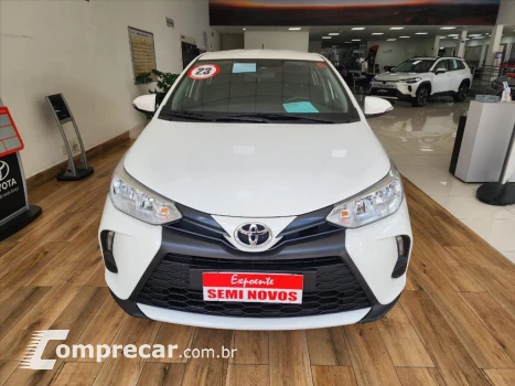 YARIS 1.5 16V FLEX SEDAN XL LIVE MULTIDRIVE