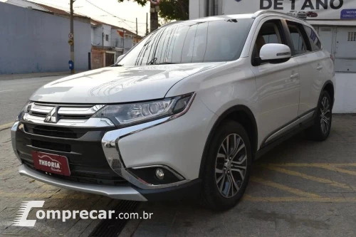 Mitsubishi OUTLANDER 2.2 Mivec Di-d Hpe-s AWD 4 portas