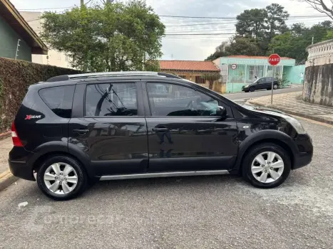 LIVINA 1.8 SL X-gear 16V