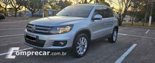 Volkswagen TIGUAN 2.0 TSI 16V Turbo 4 portas