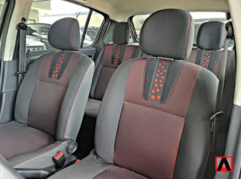 SANDERO 1.6 16V SCE Stepway