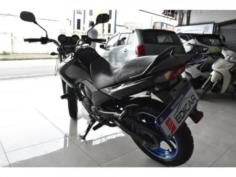 YS 250 FAZER - Street