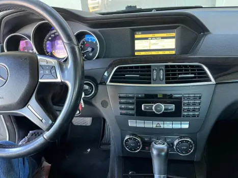 C 180 1.8 CGI Classic 16V Turbo