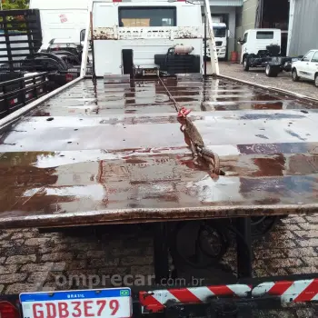 11.180 DRC 4X2 COM PLATAFORMA