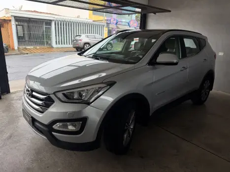 Hyundai SANTA FÉ 3.3 MPFI 4X4 7 Lugares V6 270cv 4 portas