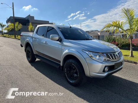 L200 TRITON 2.4 16V TURBO DIESEL SPORT GLS CD 4P 4X4 AUTOMÁT