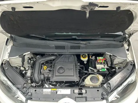 up! cross 1.0 TSI Total Flex 12V 5p